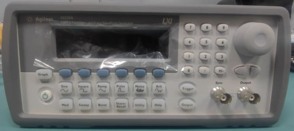 函數(shù)信號(hào)發(fā)生器33200A.jpg
