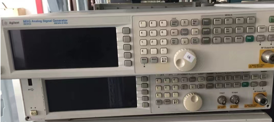 信號(hào)源N5181A 3.png